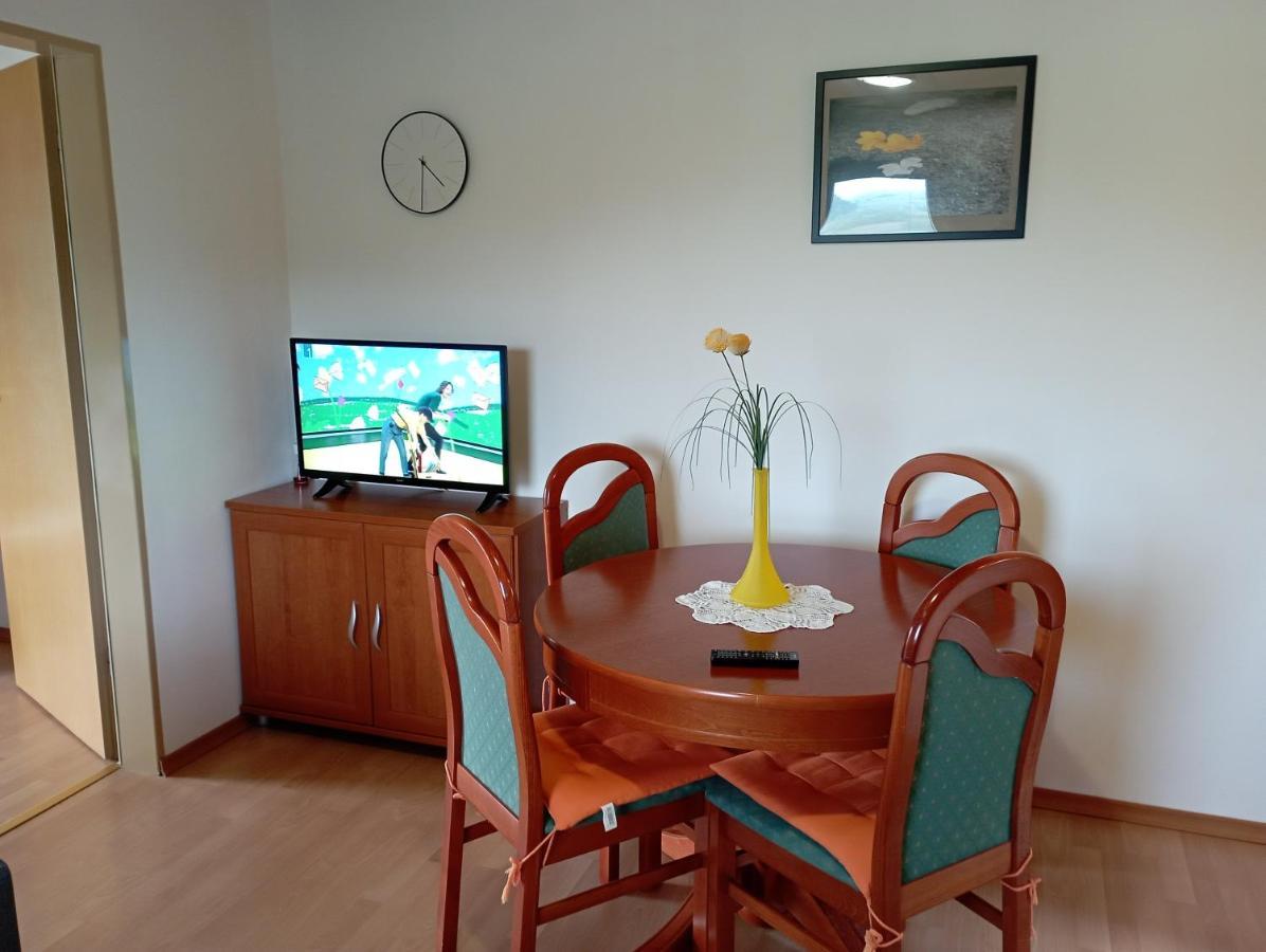 פודצ'טרטק Apartmaji In Sobe Kocjancic מראה חיצוני תמונה